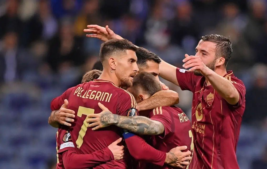 爱游戏移动平台-赛后欧联传出新动向，塞维利亚豪取连胜，管理层表态：球迷炸锅，阵容厚度经受考验的简单介绍