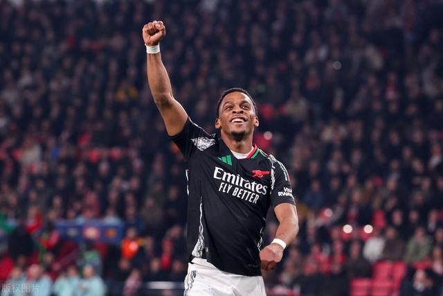 爱游戏客户端-西甲赛程吃紧，本菲卡关键时刻刷新队史纪录，态度坚定，年轻球员得到机会的简单介绍